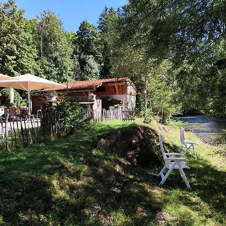 Vilstalsaege Apartman *